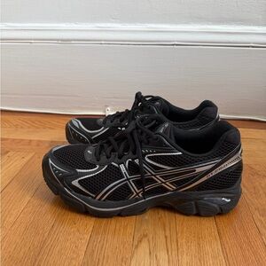Asics Black and Silver Athletic Shoes